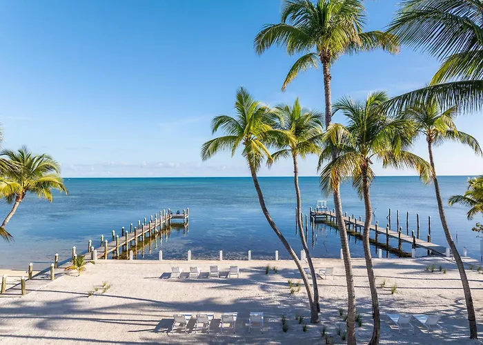 Pines & Palms Resort