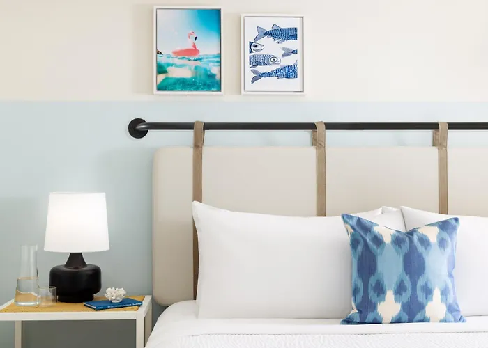 Blue Flamingo Resort Key West