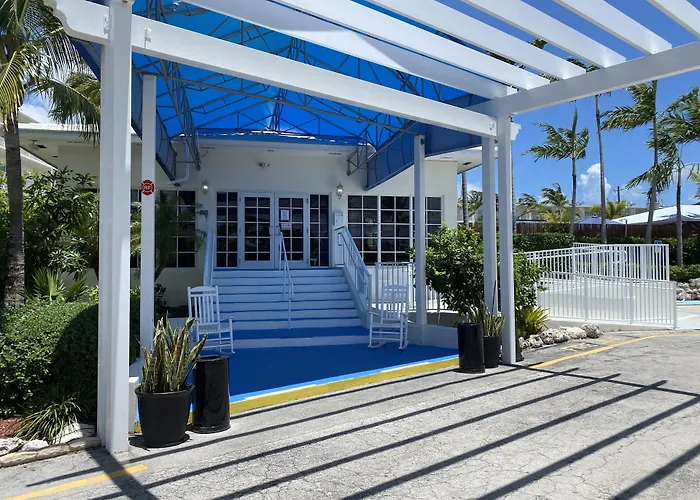 Skipjack Resort & Marina
