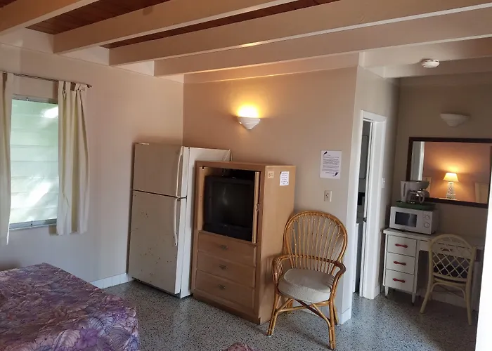 Siesta Motel